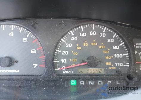 2000 Toyota 4Runner Limited V6 from USA, damaged, VIN JT3GN87R3Y0139297